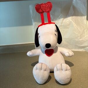 Peanuts White and Black Plush Valentine Snoopy
